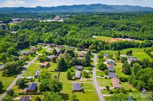 132 Starmount Cir, Morganton, NC 28655 - Photo 12
