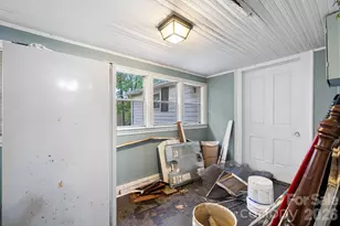 1311 N College Ave, Newton, NC 28658 - Photo 16