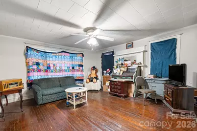 1311 N College Avenue, Newton, NC 28658 - Photo 10