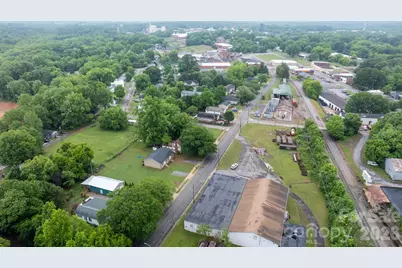1311 N College Avenue, Newton, NC 28658 - Photo 40