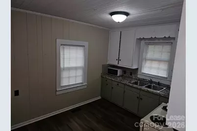 508 S Laurel Street, Lincolnton, NC 28092 - Photo 8