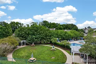 11921 Ridgeway Park Dr, Charlotte, NC 28277 - Photo 2