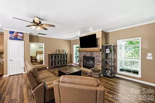 31 Enochs Way, Fletcher, NC 28732 - Photo 2