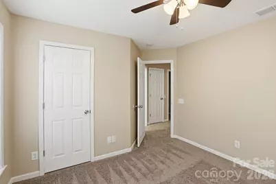 2910 Azalea Hills Drive, Charlotte, NC 28262 - Photo 14
