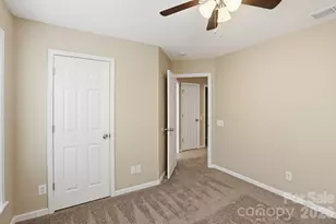 2910 Azalea Hills Dr, Charlotte, NC 28262 - Photo 14