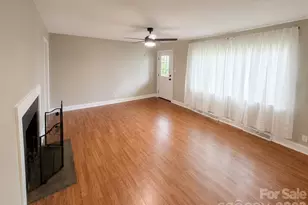 330 W 27th St, Newton, NC 28625 - Photo 10