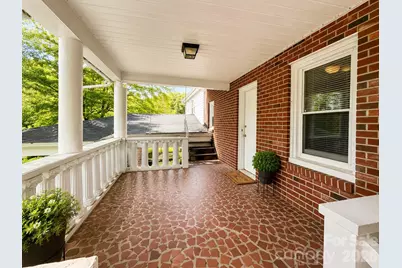 330 W 27th Street, Newton, NC 28625 - Photo 6
