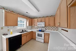 2205 Old Sparta Rd, Rocky Mount, NC 27804 - Photo 6