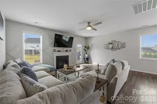 4546 Dover Ct, Denver, NC 28037 - Photo 2