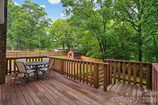 1623 Lumarka Dr, Charlotte, NC 28212 - Photo 20