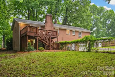 1623 Lumarka Drive, Charlotte, NC 28212 - Photo 22