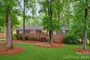1623 Lumarka Dr, Charlotte, NC 28212 - Photo 1