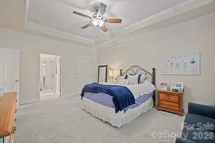 8829 Legacy Lake Ln, Charlotte, NC 28269 - Photo 22