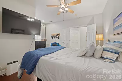 8829 Legacy Lake Lane, Charlotte, NC 28269 - Photo 18
