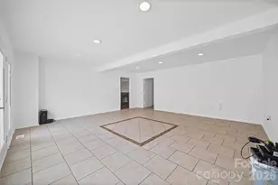 6226 Dumont Ln, Charlotte, NC 28269 - Photo 10