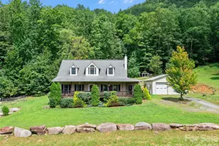 2216 Beans Creek Rd, Bakersville, NC 28705 - Photo 38