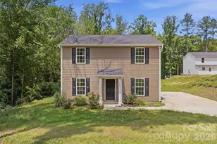 422 Kershaw St, Lancaster, SC 29720 - Photo 1