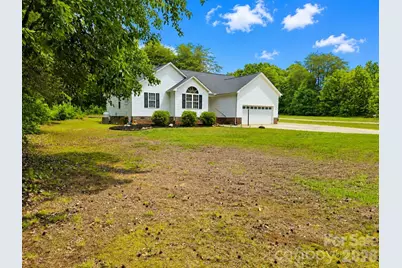 4583 Shawnee Court, Maiden, NC 28650 - Photo 2