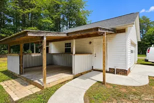 4583 Shawnee Ct, Maiden, NC 28650 - Photo 6
