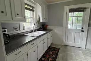204 E Hargrave St, Wadesboro, NC 28170 - Photo 6