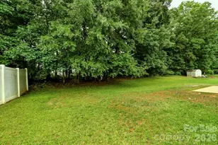 3510 Tracy Glenn Ct, Charlotte, NC 28269 - Photo 4