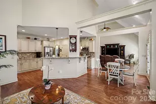 1694 Avalon Dr, Rock Hill, SC 29730 - Photo 8