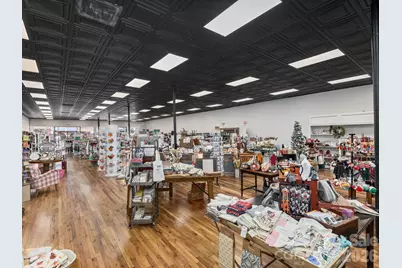 101 N Main Street, Waynesville, NC 28786 - Photo 4