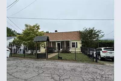 709 Dixie Avenue NW, Valdese, NC 28690 - Photo 1