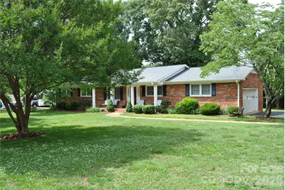 706 Hester Drive, Dallas, NC 28034 - Photo 1