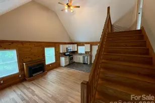 9064 Wildflower Ln, Newland, NC 28657 - Photo 24