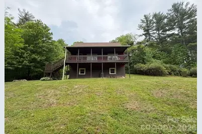 9064 Wildflower Lane, Newland, NC 28657 - Photo 8