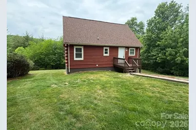 9064 Wildflower Lane, Newland, NC 28657 - Photo 4