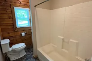 9064 Wildflower Ln, Newland, NC 28657 - Photo 18