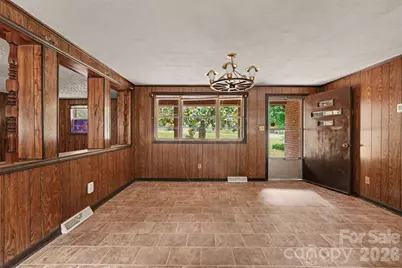 2871 Loviee Road, Lincolnton, NC 28092 - Photo 2