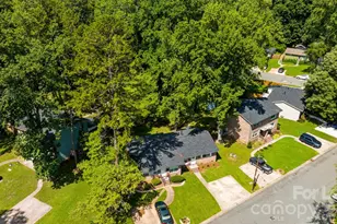 3315 Erskine Dr, Charlotte, NC 28205 - Photo 10