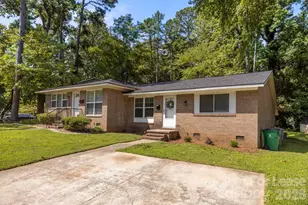 3315 Erskine Dr, Charlotte, NC 28205 - Photo 4