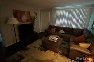 3315 Erskine Dr, Charlotte, NC 28205 - Photo 16