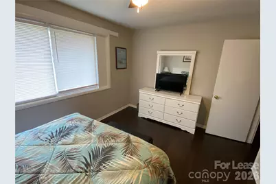 3315 Erskine Drive, Charlotte, NC 28205 - Photo 18