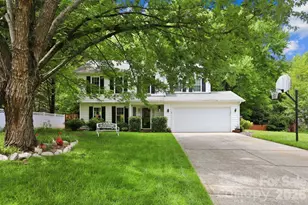 3009 Oakcroft Dr, Matthews, NC 28105 - Photo 1