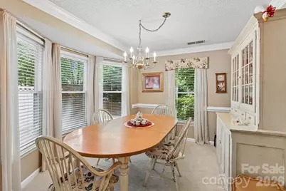 3009 Oakcroft Drive, Matthews, NC 28105 - Photo 8