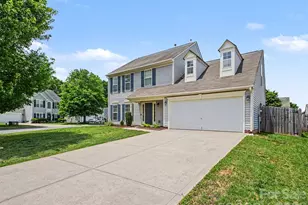 156 Barrington Dr, Mount Holly, NC 28120 - Photo 2