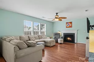 156 Barrington Dr, Mount Holly, NC 28120 - Photo 8
