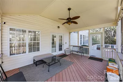 8526 Wren Creek Drive, Charlotte, NC 28269 - Photo 32