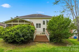 8526 Wren Creek Dr, Charlotte, NC 28269 - Photo 28