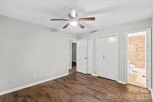 7301 Park Vista Cir, Charlotte, NC 28226 - Photo 16