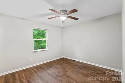 7301 Park Vista Circle, Charlotte, NC 28226 - Photo 18
