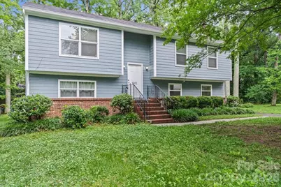 7301 Park Vista Circle, Charlotte, NC 28226 - Photo 2