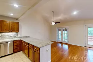 103 Woodfield Dr, Asheville, NC 28803 - Photo 6