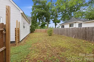 904 Mill St, Albemarle, NC 28001 - Photo 10