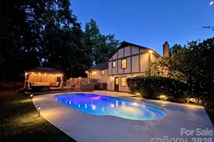 824 Riverwood Rd, Charlotte, NC 28270 - Photo 32